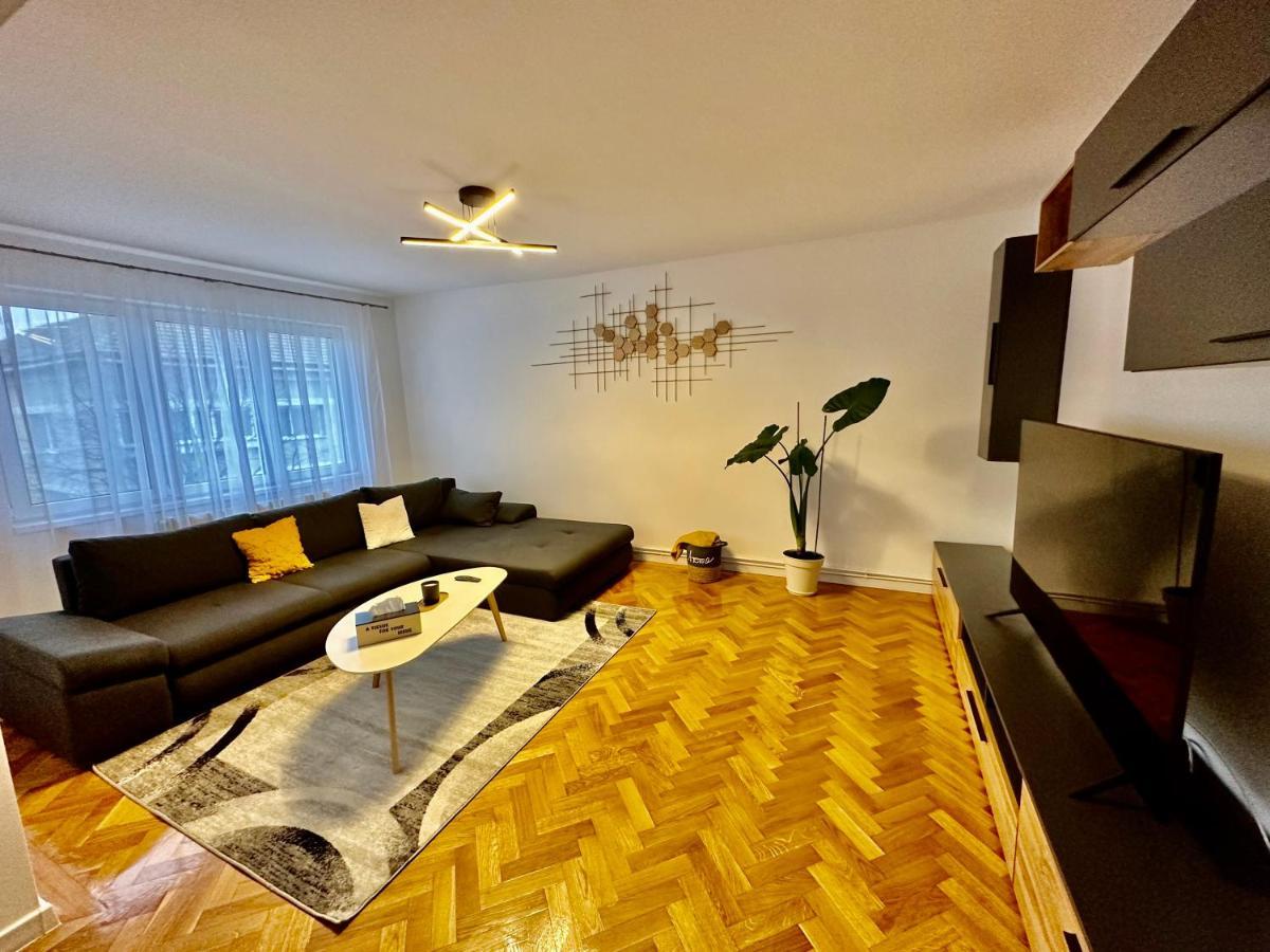 Esi Apartments #Central With Garage Temeşvar Dış mekan fotoğraf